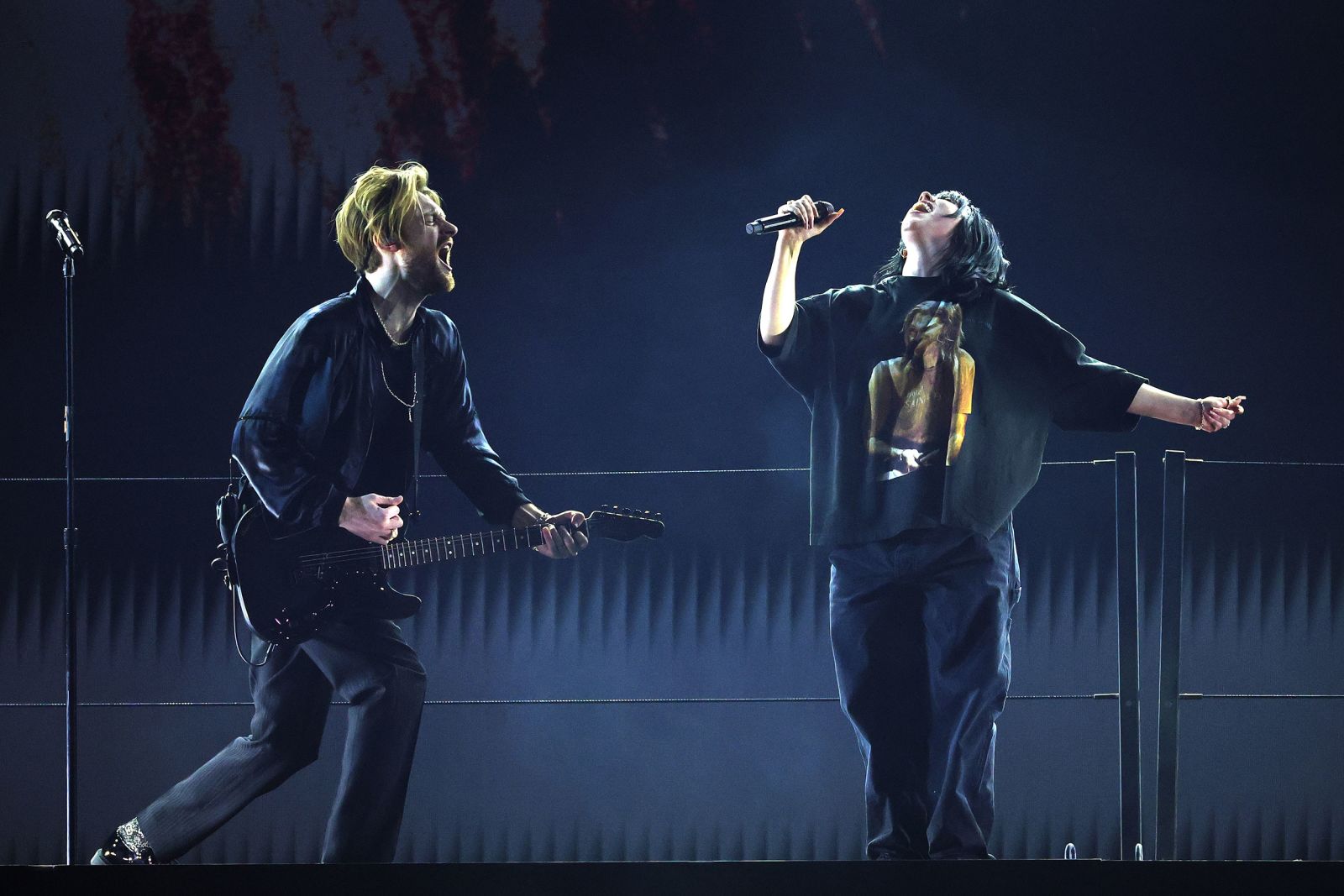 Penampilan Billie Eilish & Finneas Grammy Awards 2022